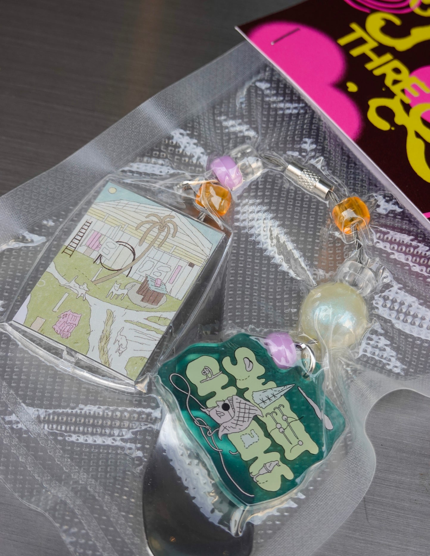 GOFY& Sweet Cheeks Keychain