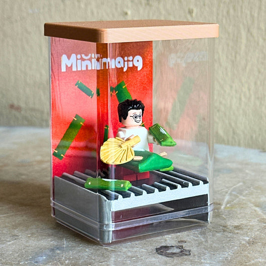 Otah Seller Figurine by Sswoss